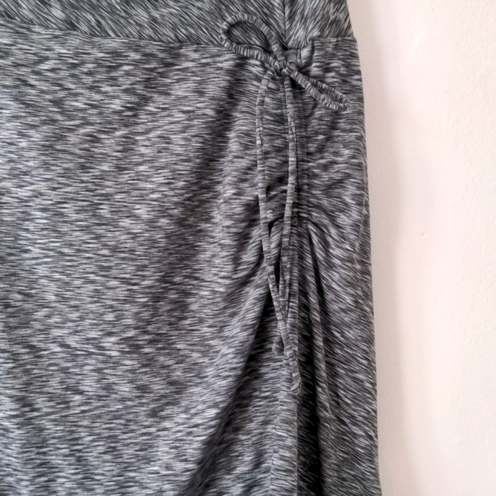 North Face Pull On High Low Heathered Gray Stretch Midi Skirt Packable Travel - Picture 2 of 8